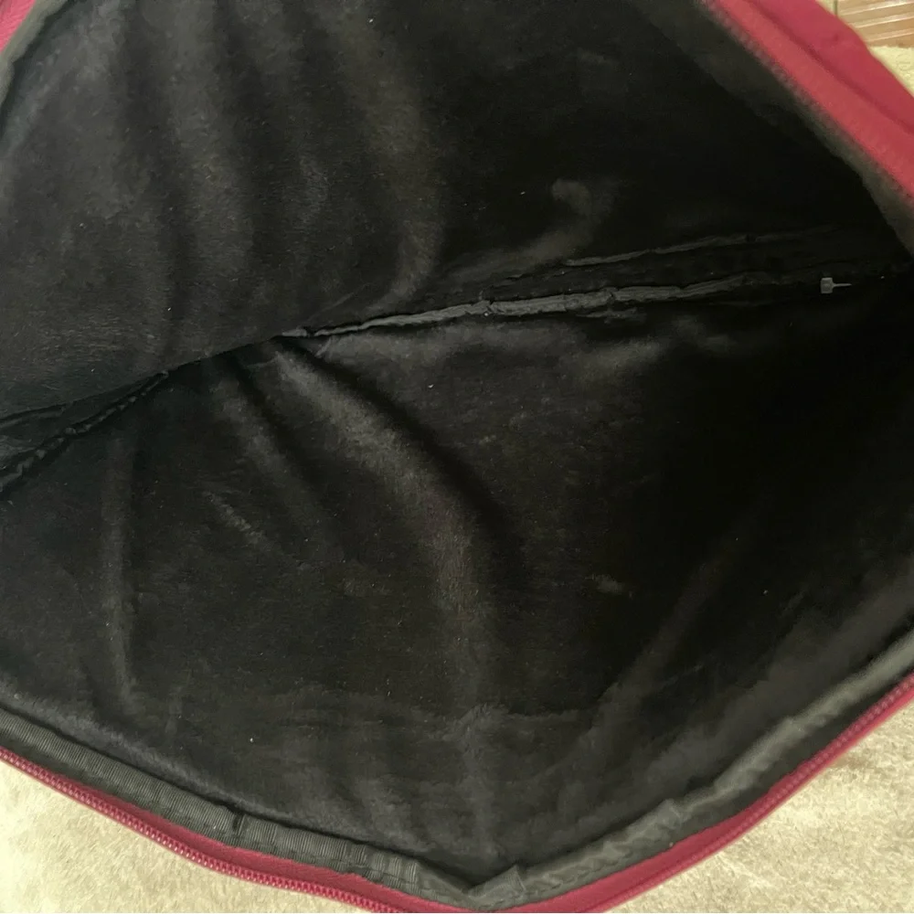Marc by Marc Jacobs Quilted Magenta Laptop Sleeve EUC
